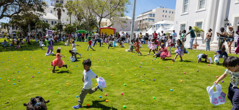 Premier hosts Annual Easter Egg Hunt at the Cabinet Office